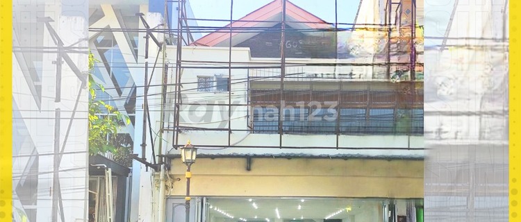 For Sale: 3-Story Ready-to-Use Shop House in the Center of Salatiga City 1