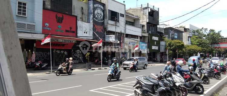 3.5-Story Shop in the Center of Bandung City Near Yogya Kapatihan 1