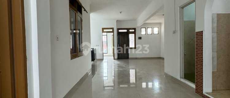 Rumah Semi Furnished Dekat Fasilitas Umum di Metland Cakung Jakarta Timur 1