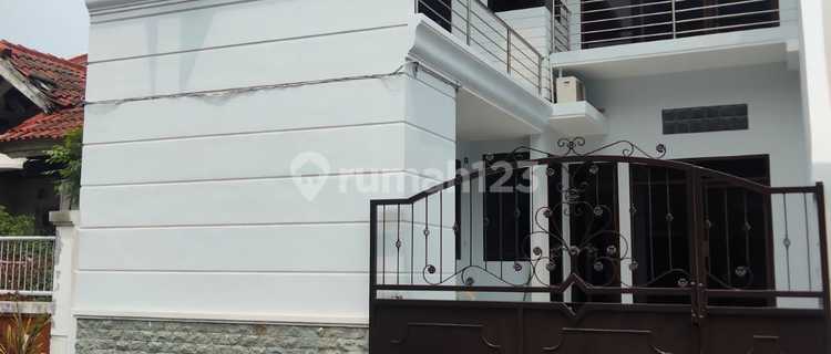 For Sale Modern House in Pakuwon City Housing Complex 1