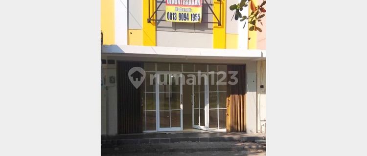 1-Storey Shop House Graha Padma Spacious Parking 1