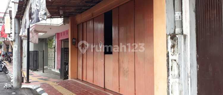 Shop House For Sale In Central Magelang 1