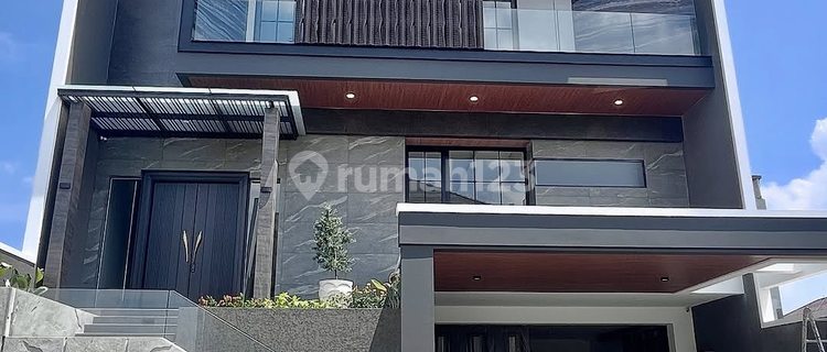 Baru Rumah Minimalis Modern Waterfront Dekat CBD & UC 1