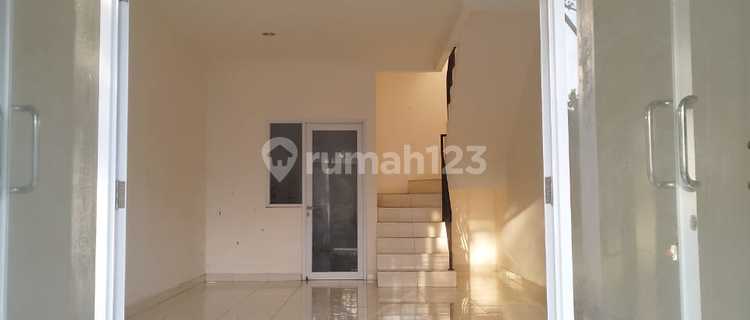 WTL / For Rent, Ready-to-Use Shop House in a Strategic Location on Jalan Natura Utama - Natura Niaga 2 Shop House, Gunung Sindur, Bogor Regency, West Java. 1