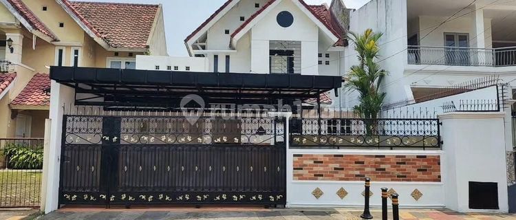 FSBO / Quick Sale Ready-to-Live House with Highly Strategic Location in Griya Loka, BSD City, Serpong, South Tangerang, Banten 1