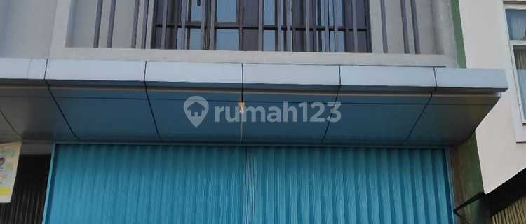 Ready-to-Use Shop for Business in Metland Cileungsi, Bogor 1