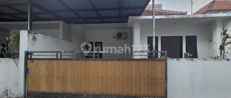 Rumah Mungil Disewakan Daerah Strategis Renon - Sanur  1