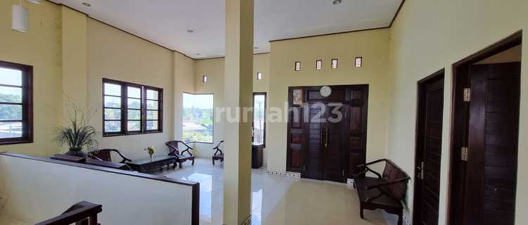 Shop House on Wisnu Street Mengwi Near Shopping Center 1