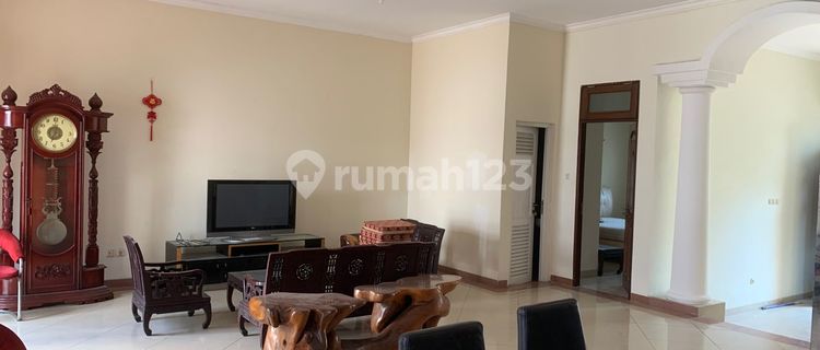 Available For Rent House in BGM 4 Bedrooms Semi-Furnished 1