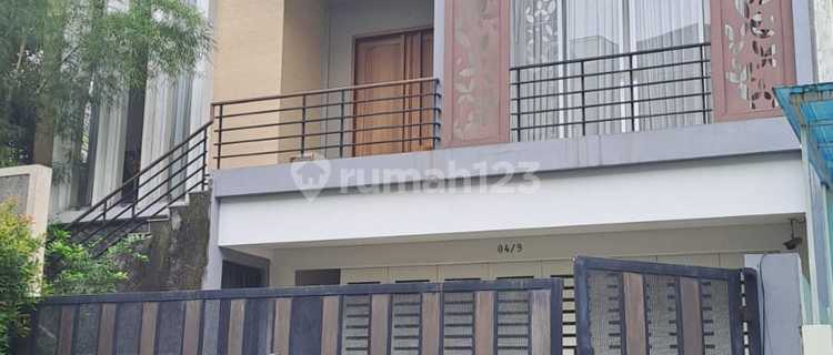 For Sale Quick 3-Story House in Permata Buana, Peniki Island, Corner 1