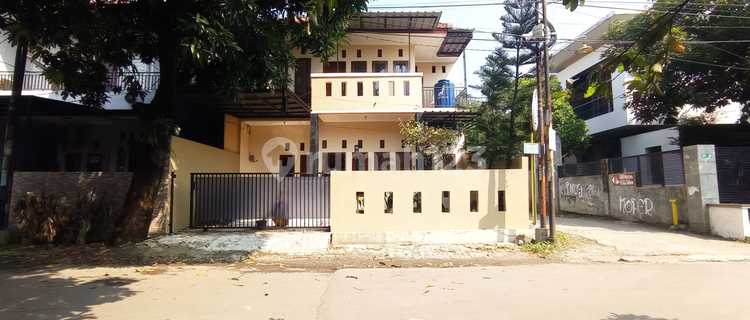 Corner House on Main Street of the Housing Complex 1