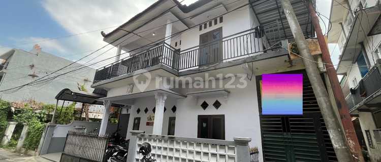 Active Boarding House in Malang City Near Campus 1