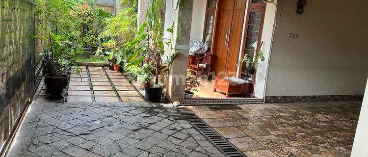 Rumah Siap Huni Dicirendeu,lokasi Strategis 1