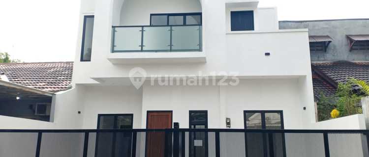 For Sale New House in Kencana Loka Bsd Sector 12.3 1