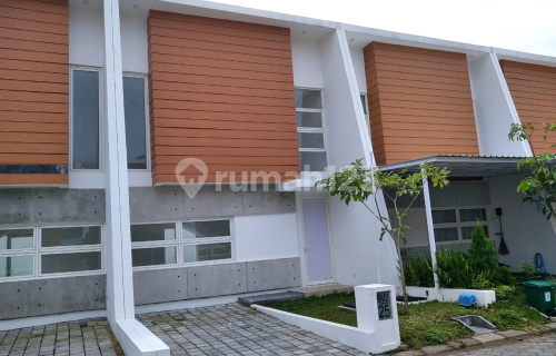 Rumah Sederhana 2 Lantai dalam Perumahan di Ungaran Timur (A0652) 1