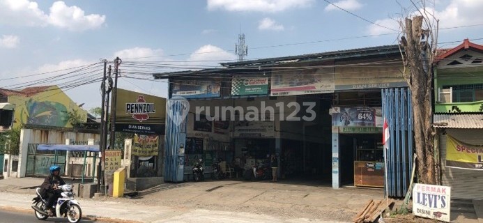 Gudang Toko & Bengkel Siap Pakai di Jalan Utama 1