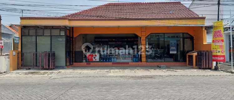 Rumah Toko Strategis di Plamongan Semarang 1