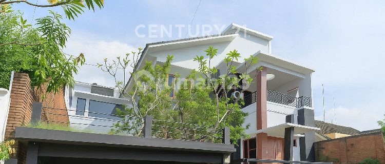 Luxury House Near Permata Medika Hospital in Permata Puri, Ngaliyan 1