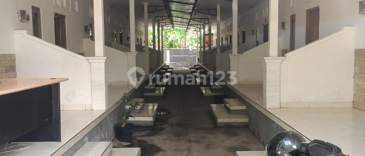 Kost-Kostan for Sale in Bubunan Seririt Bali, 14 Rooms, Strategic Location 1