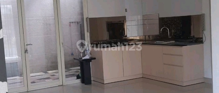 Sell Pakuwon Indah House West Surabaya 1