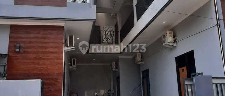 Strategic Boarding House Near UGM & Public Facilities on Monjali Street 1