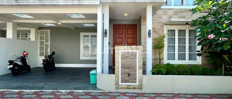 Rumah Cantik Full Furnished Dekat Lottermart, Maguwoharjo 1