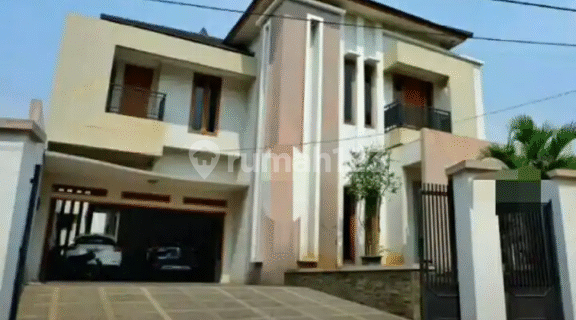 FOR SALE FAST Nice House SHM Kemang Pratama, Bekasi 1