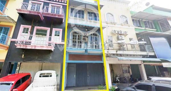 For Rent: Shop House at Pantai Permata, Batam City 1