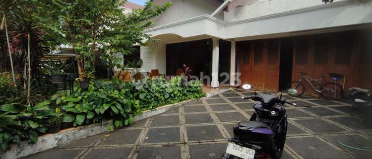 For Sale: House in Kemang Dalam - South Jakarta! (FF) 1