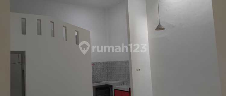 Rumah 2 Lantai Bagus Di Komplek Bea Cukai Sukapura Jakarta Utara 1