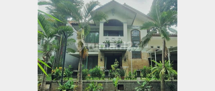 2-Story House in Lenteng Agung Area Near KRL Station 1
