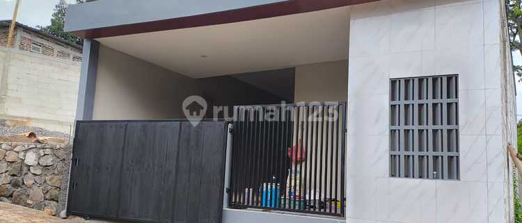 Cheap Unnes Boarding House with SHM Ready Near Campus in Semarang City 1