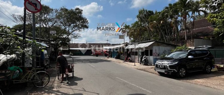 Dijual / Disewakan Rumah Klasik Terawat  di Klojen Malang 1