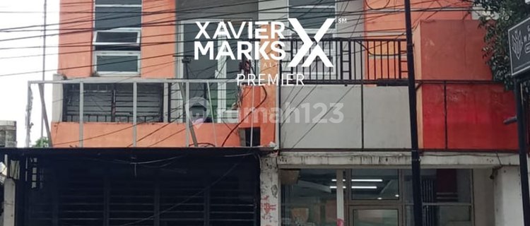 Very Strategic Location Shop House on LA Sucipto Street, Blimbing Malang 1