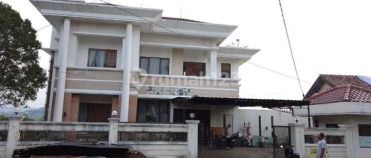 Rumah Dua Lantai Siap Huni Lantai 1 Ruko Lantai 2 Rumah Dekat Rs 1
