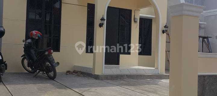 Perumahan Strategis Dan Luas. Bpd 3 Dan 4, Dekat Sd Smp Politekes 1