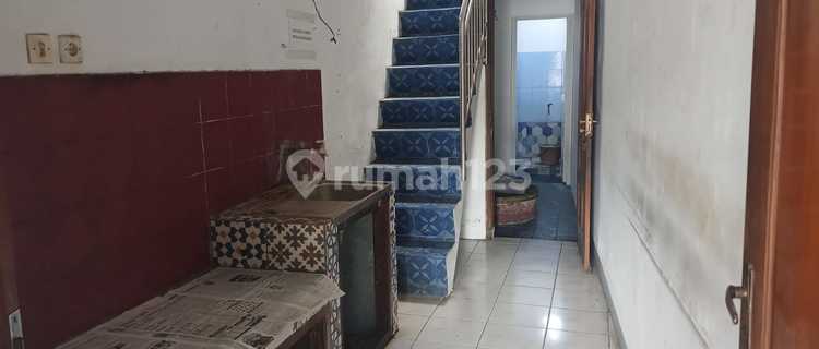 Disewakan Rumah Cocok Untk Kantor/Usaha Condongcatur Depok Sleman 1