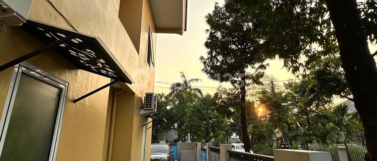 Boarding house in Galaxy Housing with car parking inside the boarding house fence, flood-free location. 1