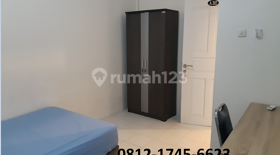 Boarding House Near Pakuwon Mall Bekasi with Ensuite Bathroom and Water Heater 1