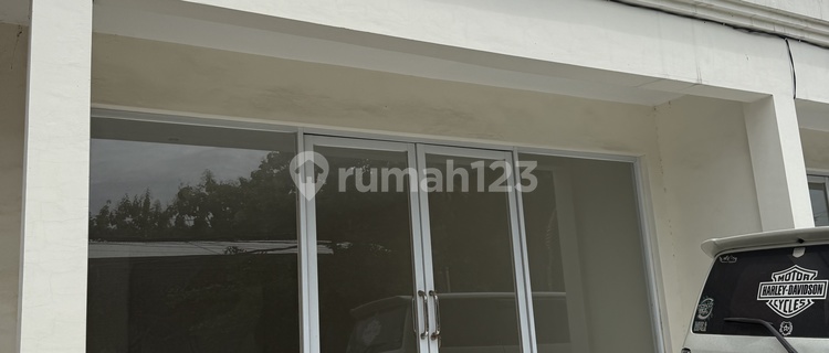 Ready-to-Use Shop in Labuan Sait Very Strategic 1