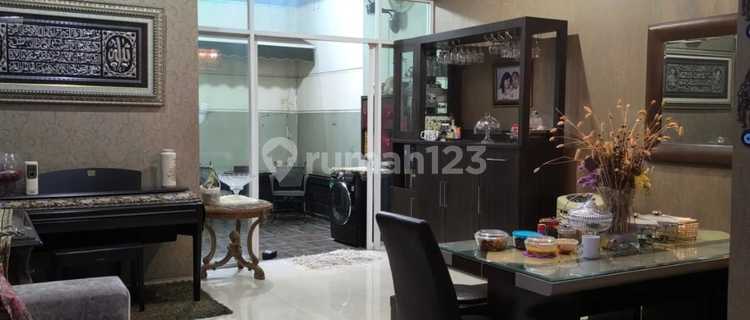 Ready to Occupy Residential House in DKI Plot, South Meruya, West Jakarta 1