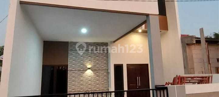Beautiful 2-Story House in Dolog Pedurungan 1