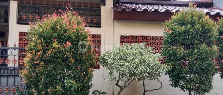 For rent, furnished house in Perumnas 1. 1