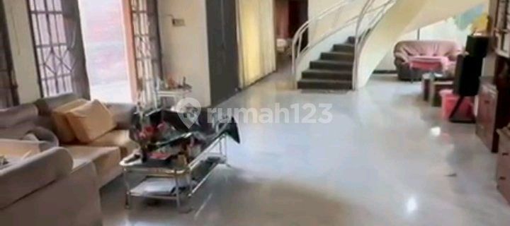 Disewakan, Tengah Pusat Kota, Tdk Mgkin.banjir, Mall, Resto.komplitdekat Sekali ke Pusat Kota, Mall, Resto, Komplit Semuanya 1