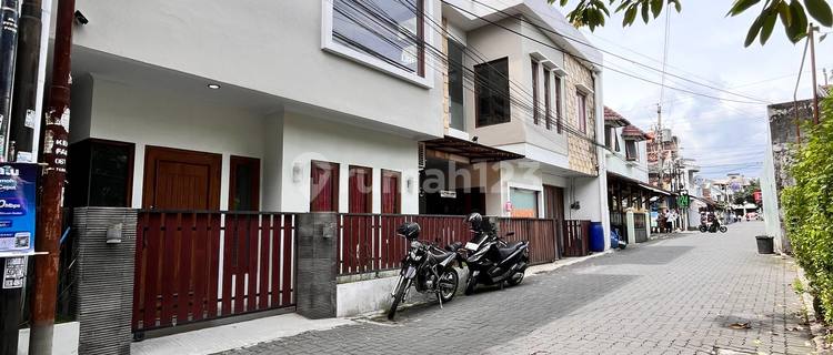 Exclusive Boarding House Just a Walk to UII Campus, 2nd Floor Near UPN Amikom 1