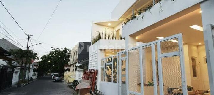 For Sale 2.5-Story Lux House at Simpang Darmo Permai, West Surabaya 1