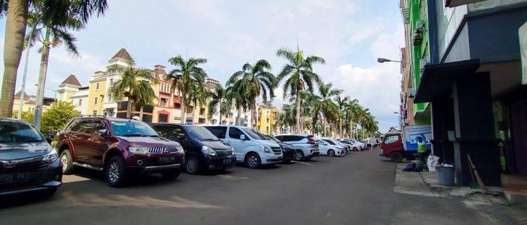 Disewa Lantai 1 Ruko di Jl. Mutiara Taman Palem , Jakarta Barat 67 M Bagus HGB 1