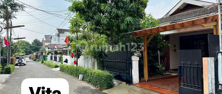 Disewakan Rumah Siap Huni di Bintaro Sektor 1 1