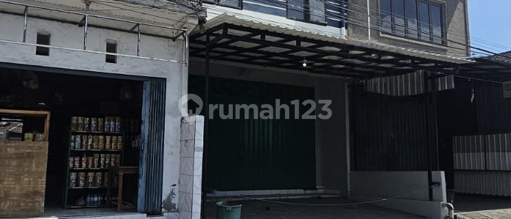 Affordable 3-Story Shop House in Dalung 1