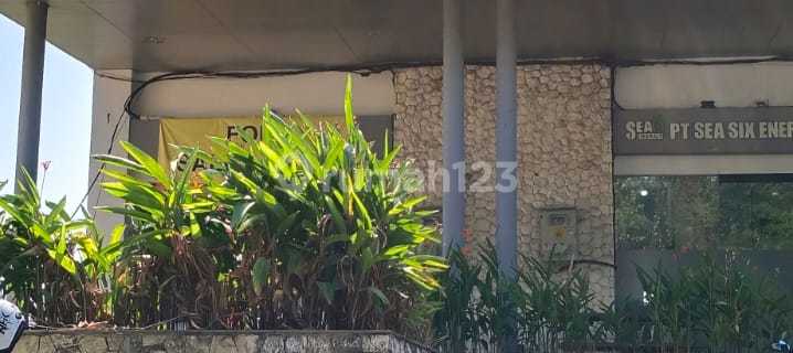 Ready-to-Use Roadside Shophouse 1